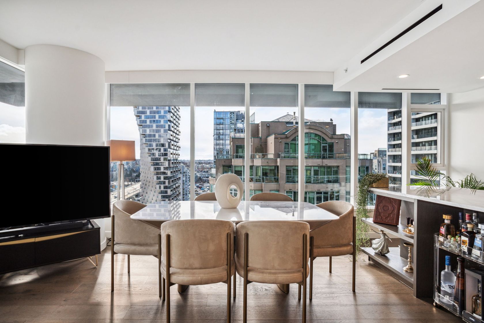 20-web-or-mls-020 at 1903 - 1335 Howe, Vancouver West