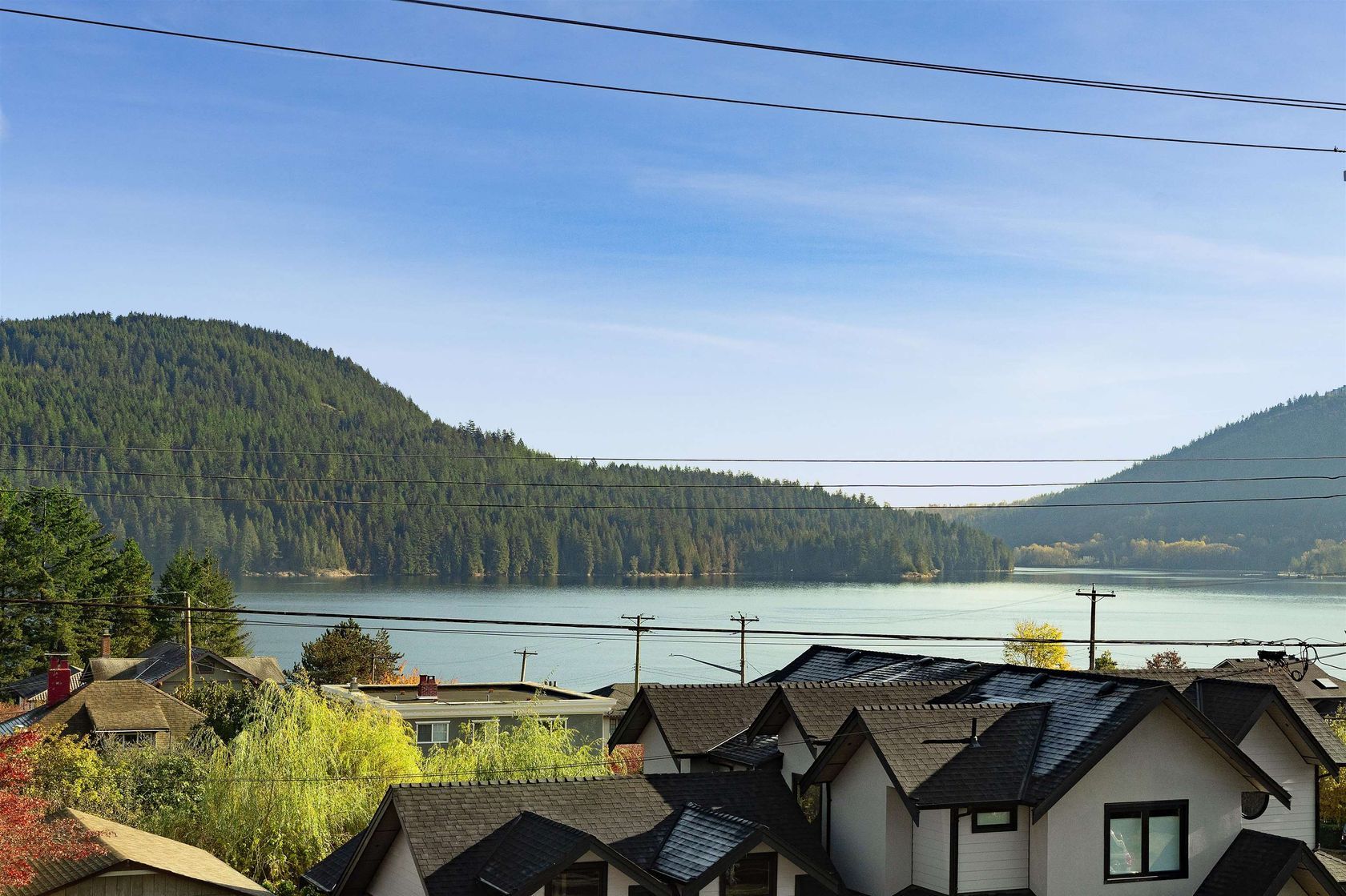 519-roslyn-boulevard-dollarton-north-vancouver-02 at 519 Roslyn Boulevard, Dollarton, North Vancouver