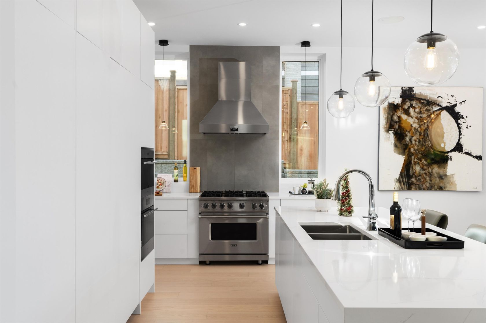 519-roslyn-boulevard-dollarton-north-vancouver-14 at 519 Roslyn Boulevard, Dollarton, North Vancouver