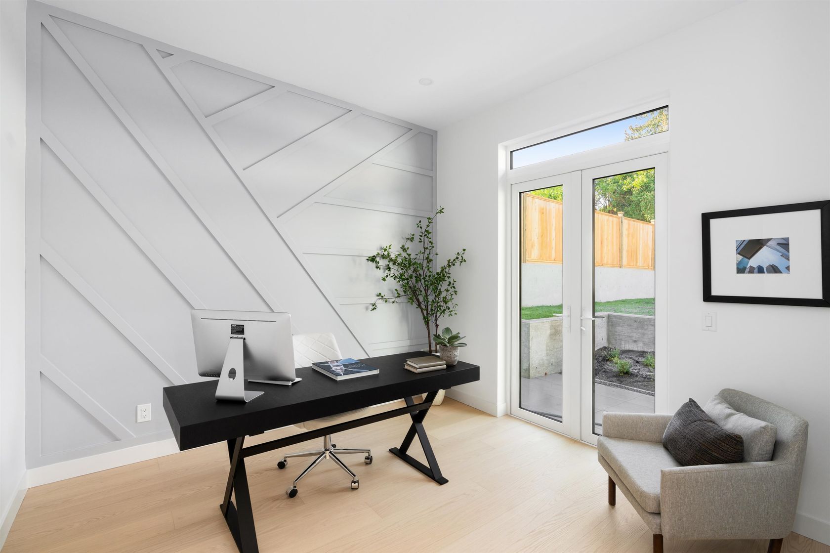 519-roslyn-boulevard-dollarton-north-vancouver-17 at 519 Roslyn Boulevard, Dollarton, North Vancouver