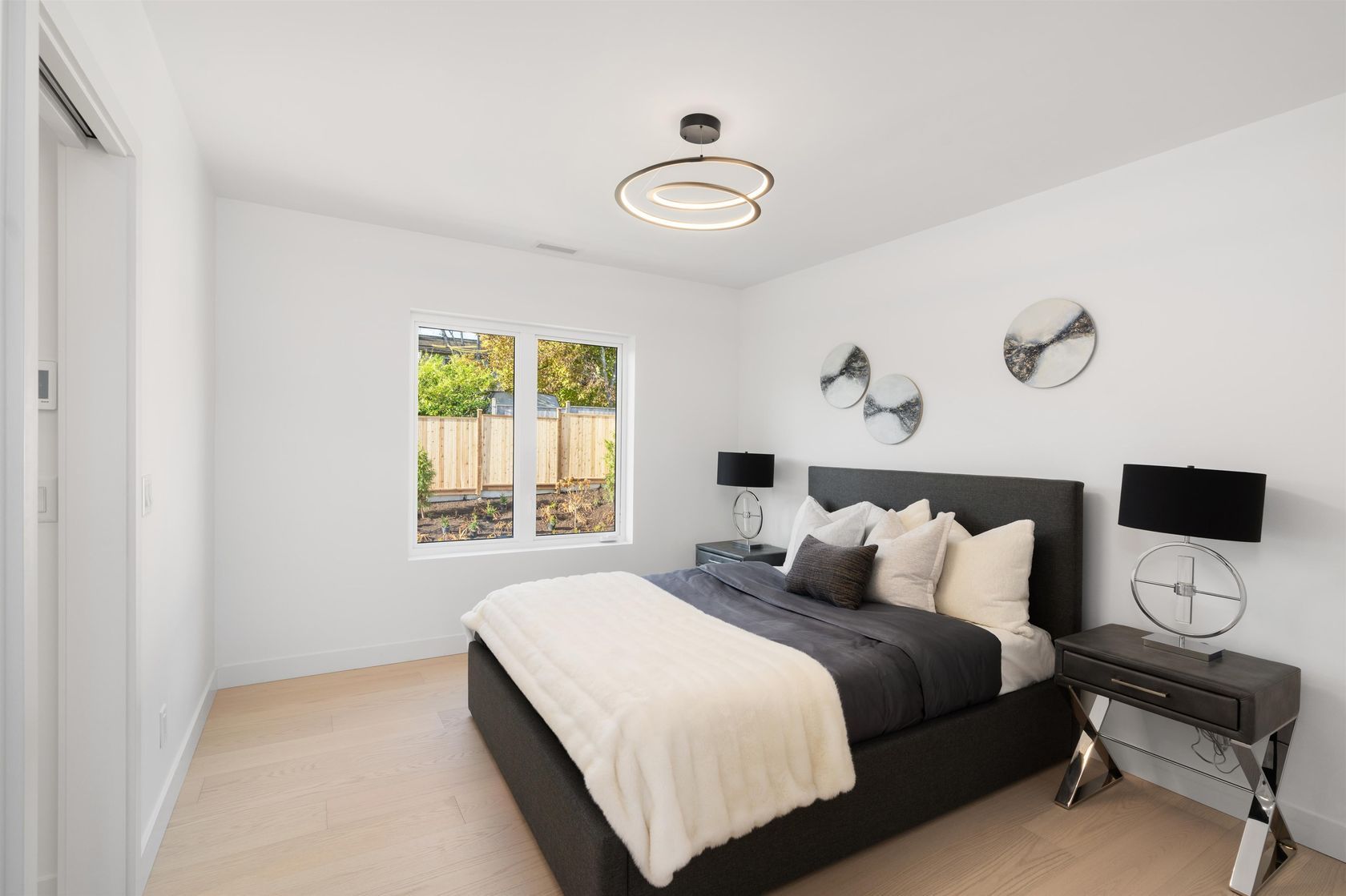 519-roslyn-boulevard-dollarton-north-vancouver-27 at 519 Roslyn Boulevard, Dollarton, North Vancouver