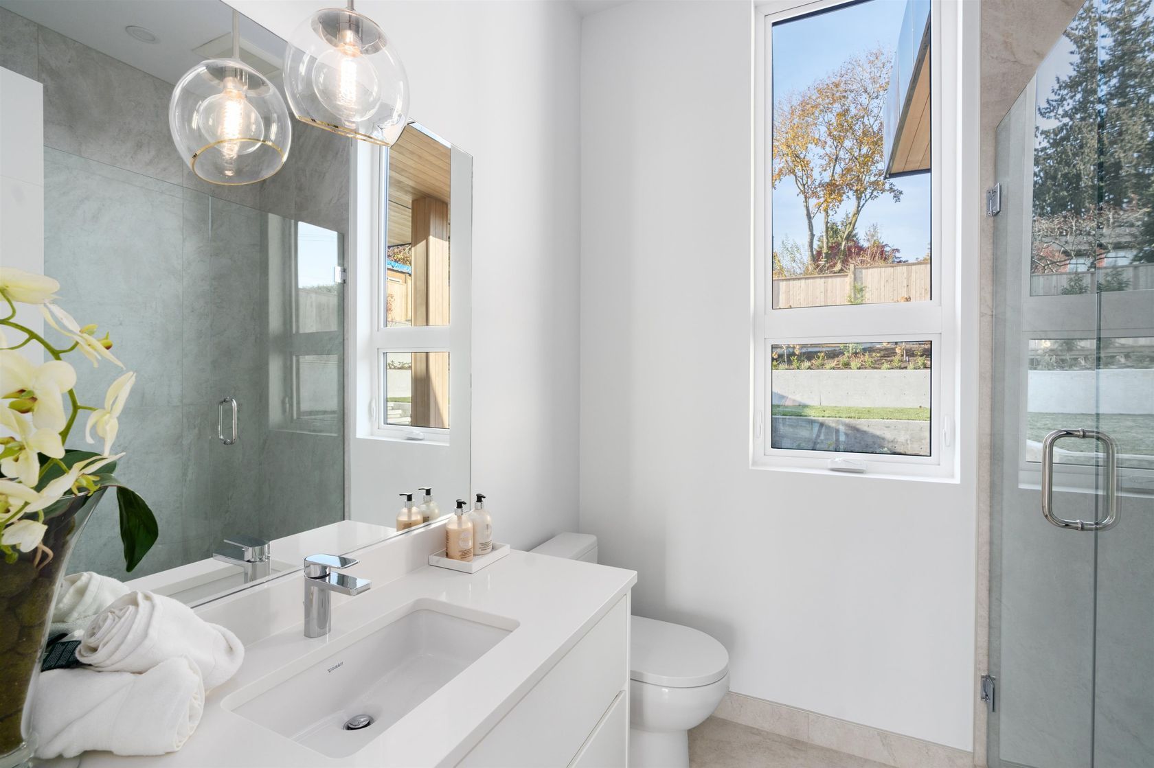 519-roslyn-boulevard-dollarton-north-vancouver-29 at 519 Roslyn Boulevard, Dollarton, North Vancouver