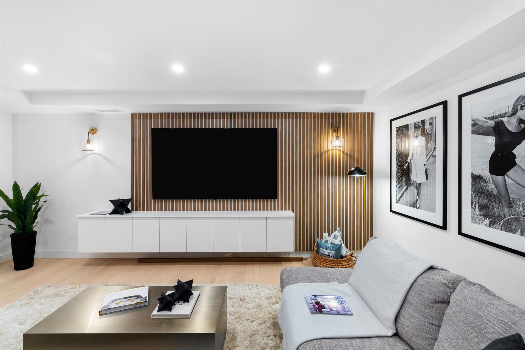 519-roslyn-boulevard-dollarton-north-vancouver-31 at 519 Roslyn Boulevard, Dollarton, North Vancouver