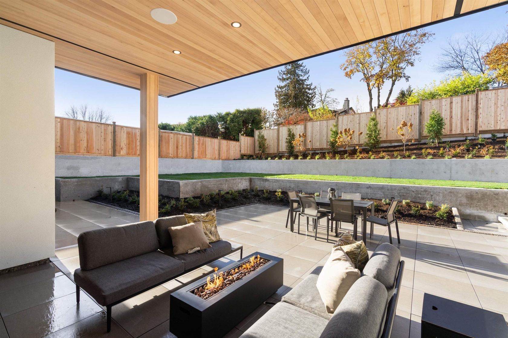 519-roslyn-boulevard-dollarton-north-vancouver-38 at 519 Roslyn Boulevard, Dollarton, North Vancouver