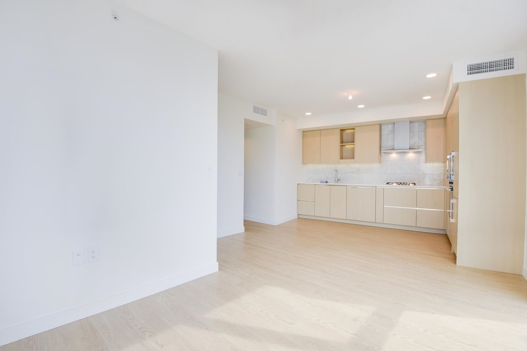 89-nelson-street-yaletown-vancouver-west-03 at 1588 - 89 Nelson Street, Cooperage Park (Yaletown), Vancouver West