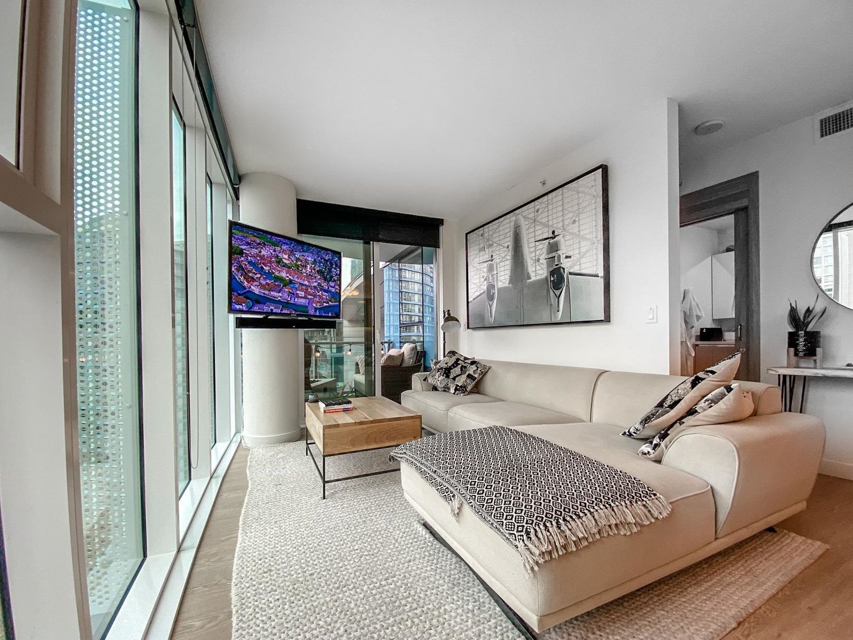 89-nelson-street-yaletown-vancouver-west-04 at 1588 - 89 Nelson Street, Cooperage Park (Yaletown), Vancouver West