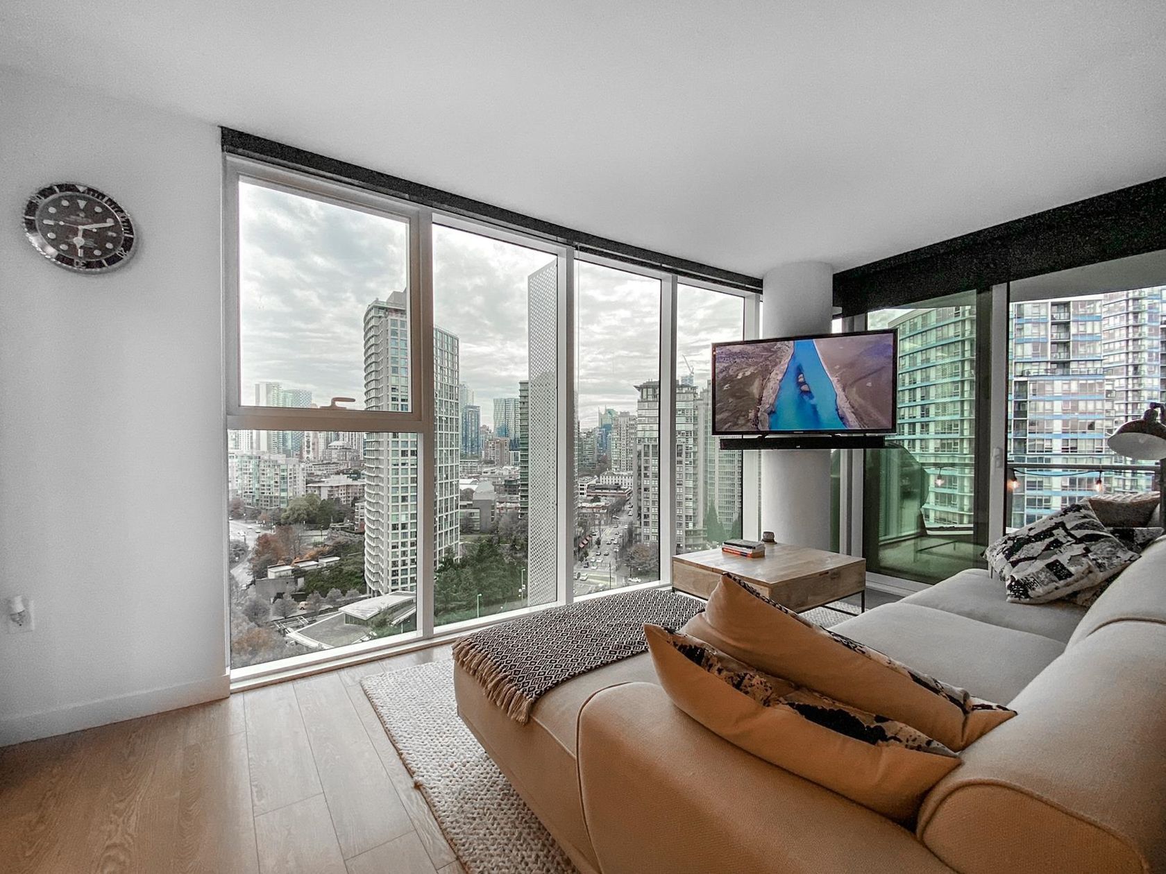 89-nelson-street-yaletown-vancouver-west-07 at 1588 - 89 Nelson Street, Cooperage Park (Yaletown), Vancouver West