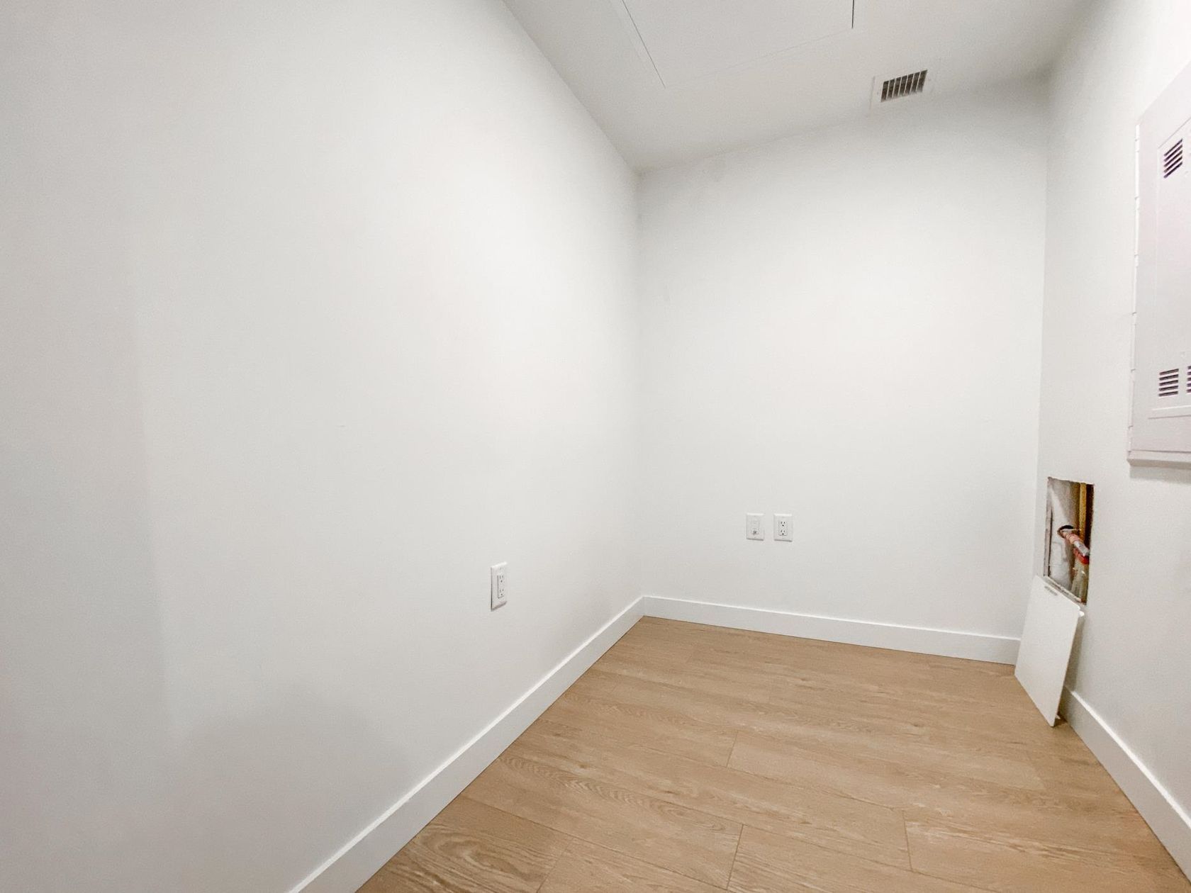 89-nelson-street-yaletown-vancouver-west-15 at 1582 - 89 Nelson Street, Cooperage Park (Yaletown), Vancouver West