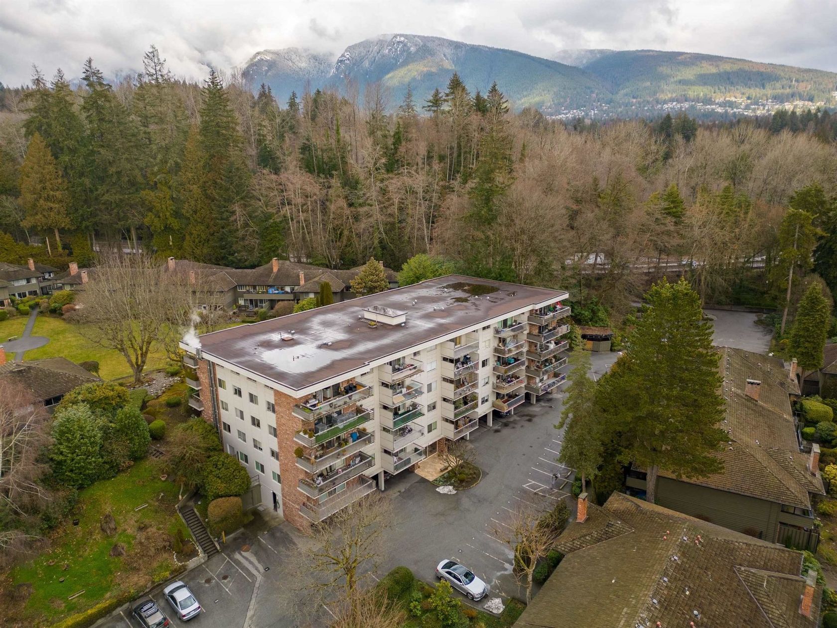 235-keith-road-cedardale-west-vancouver-24 at 1244 - 235 Keith Road, Cedardale, West Vancouver