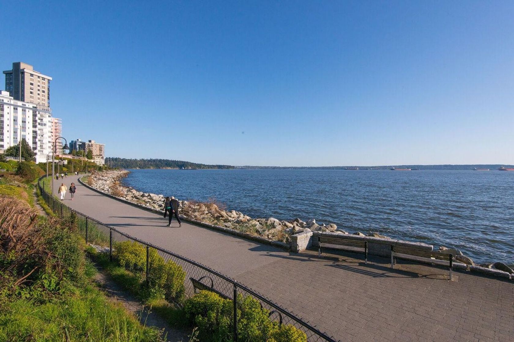 1180-25th-street-dundarave-west-vancouver-39 at 21 - 1180 25th Street, Dundarave, West Vancouver