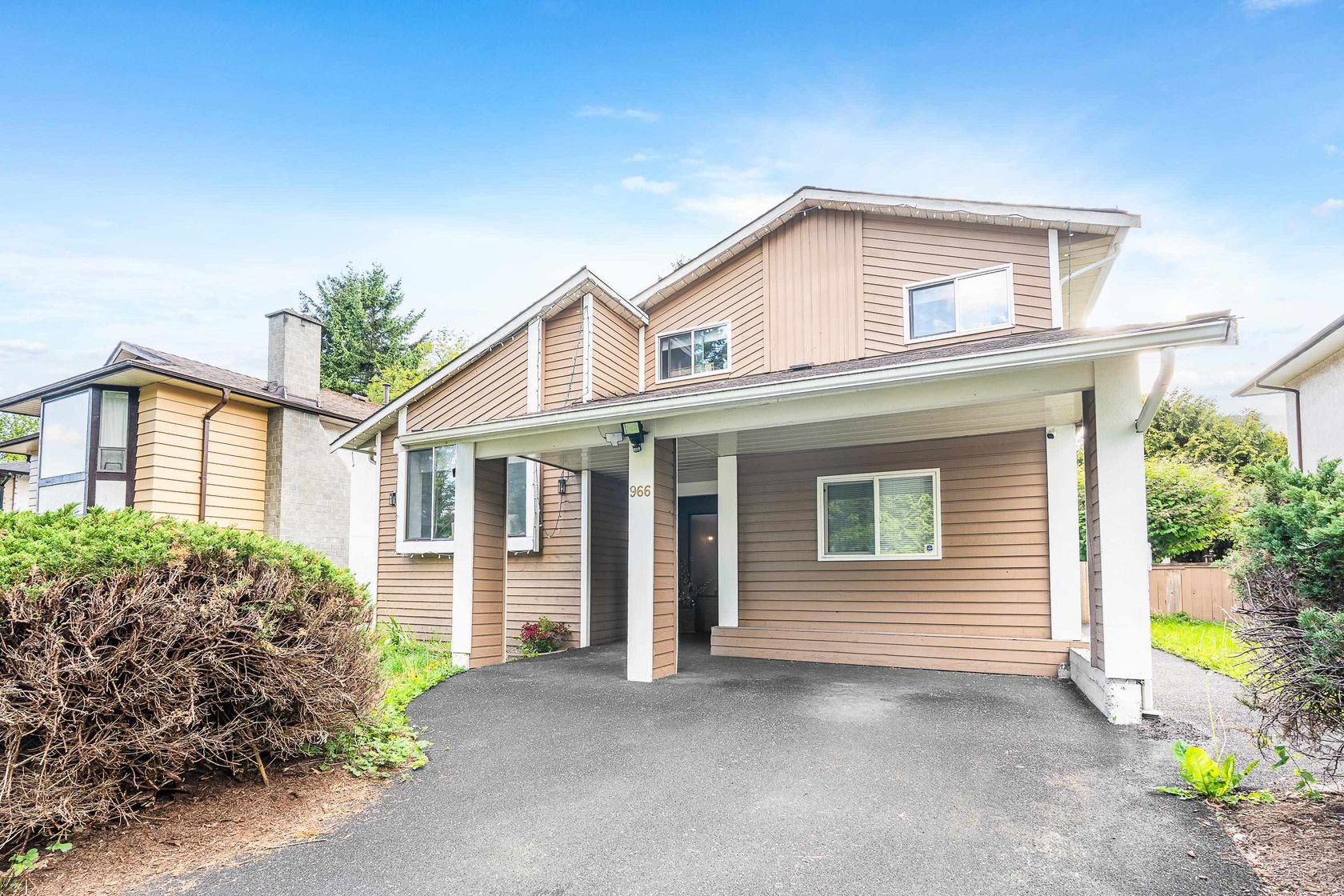 966 Hosmer Court, Meadow Brook, Coquitlam 