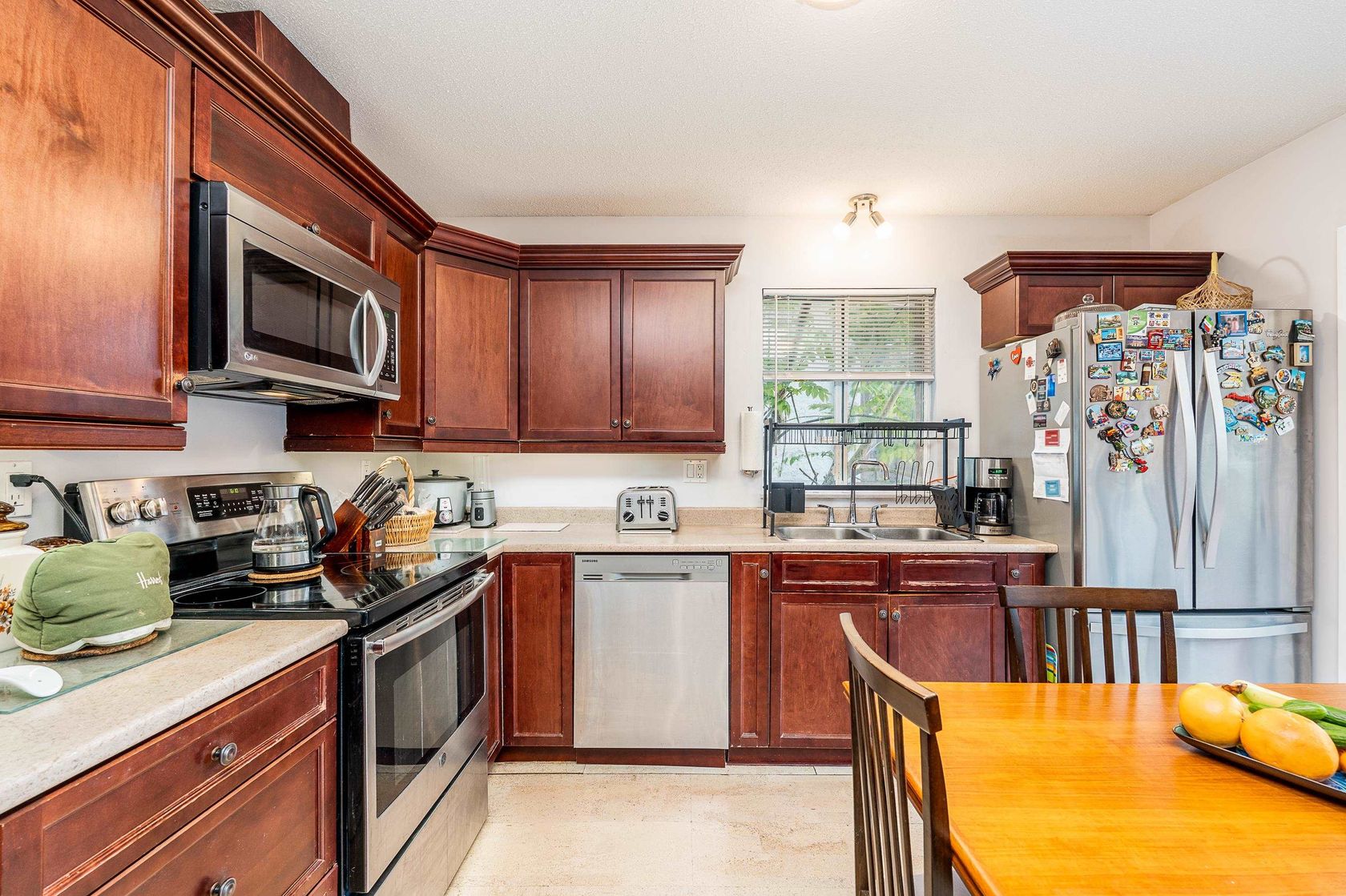 966-hosmer-court-meadow-brook-coquitlam-14 at 966 Hosmer Court, Meadow Brook, Coquitlam