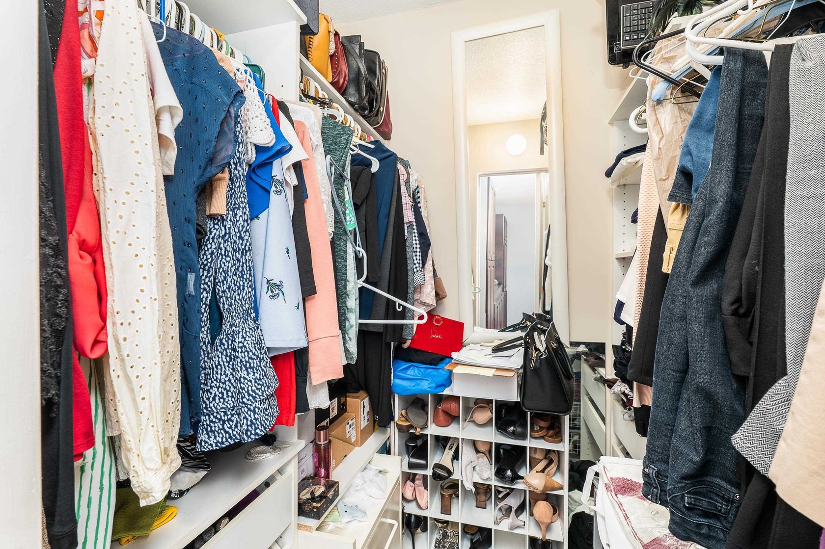 966-hosmer-court-meadow-brook-coquitlam-34 at 966 Hosmer Court, Meadow Brook, Coquitlam