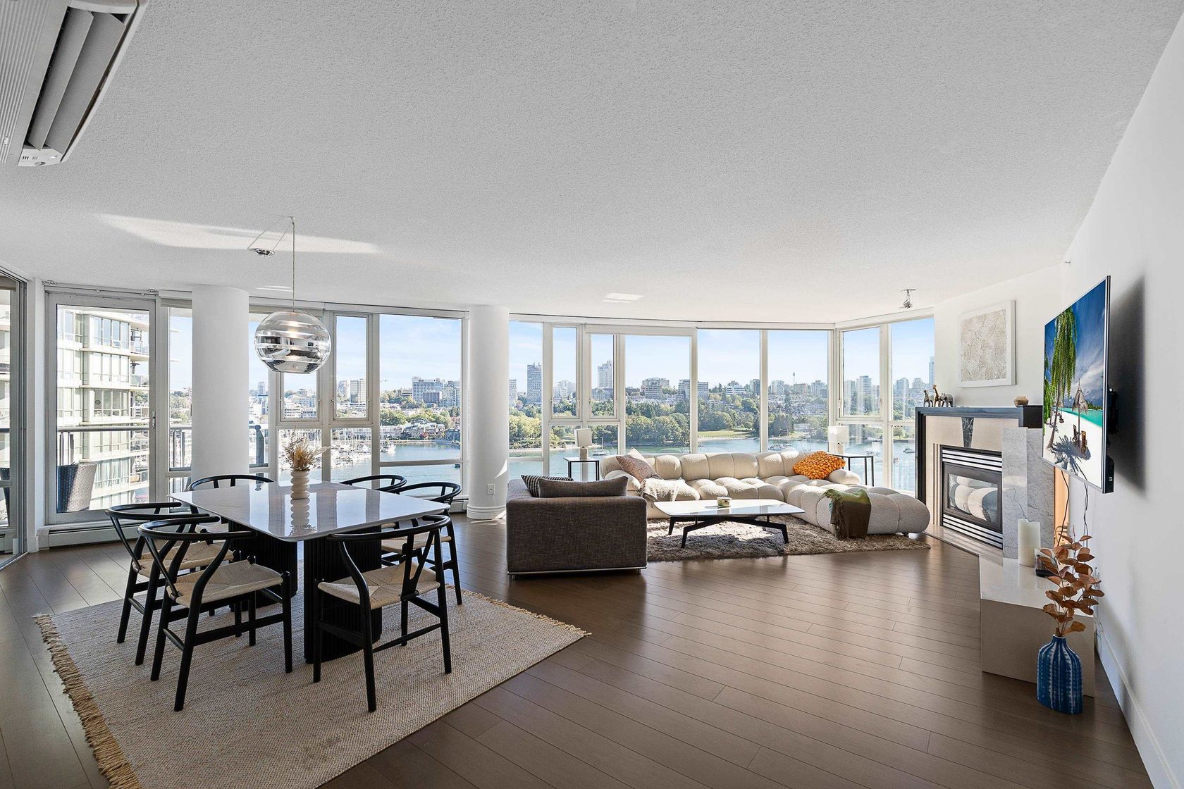 1202 - 1383 Marinaside Crescent, False Creek-Yaletown (Yaletown), Vancouver West 