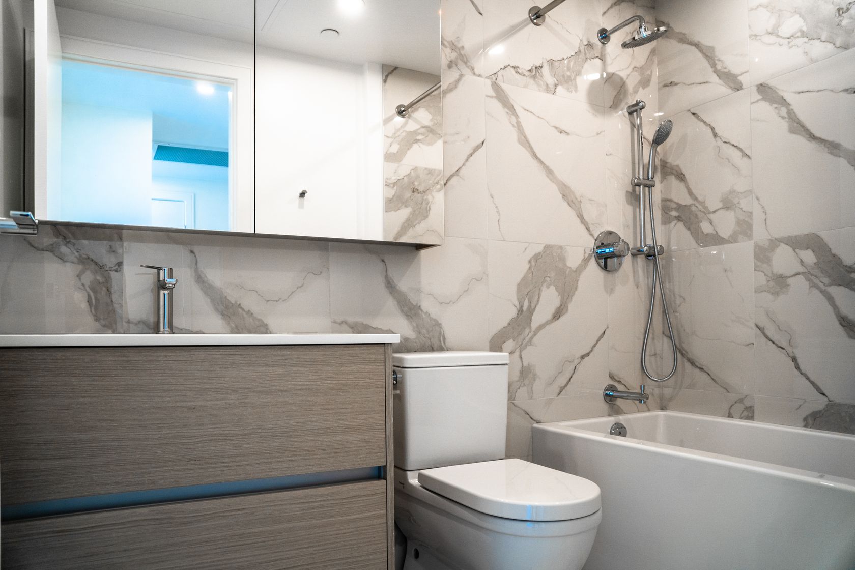 unit1202-12 at 1202 - 200 Klahanie COURT, Park Royal, West Vancouver