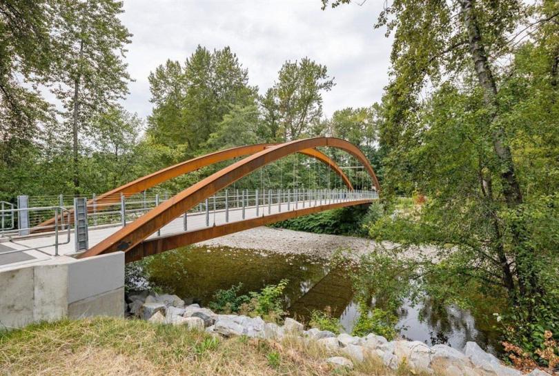 Hunter at Lynn Creek