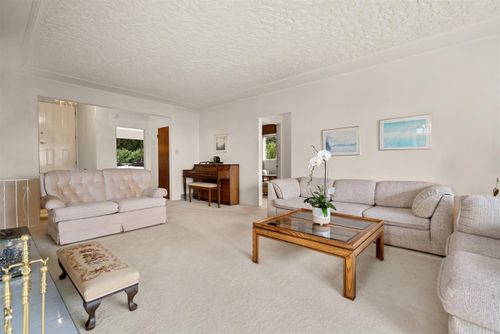 2230-queens-avenue-queens-west-vancouver-09 at 2230 Queens Avenue, Queens, West Vancouver