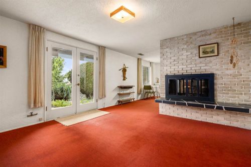 2230-queens-avenue-queens-west-vancouver-31 at 2230 Queens Avenue, Queens, West Vancouver