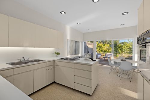 web-27 at 2040 Grand Boulevard, Boulevard, North Vancouver