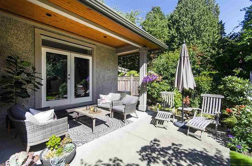 262616259-30 at 4309 Patterdale, Canyon Heights NV, North Vancouver