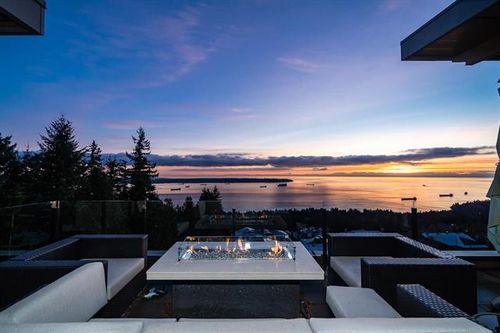 262652327-2 at 2786 Highgrov Place, Whitby Estates, West Vancouver