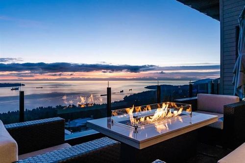 262652327-37 at 2786 Highgrov Place, Whitby Estates, West Vancouver