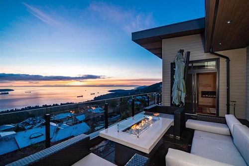 262652327-38 at 2786 Highgrov Place, Whitby Estates, West Vancouver