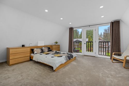 web-22 at 2752 Byron Road, Blueridge NV, North Vancouver