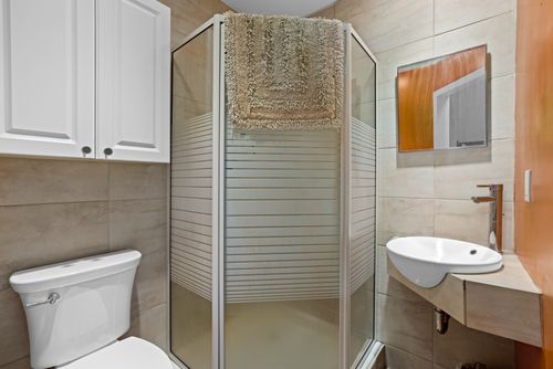 web-34 at 2752 Byron Road, Blueridge NV, North Vancouver