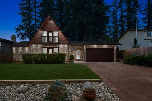 Front of House at 2752 Byron Road, Blueridge NV, North Vancouver