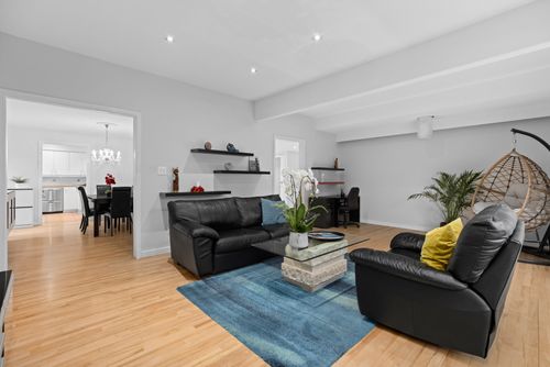 web-7 at 2752 Byron Road, Blueridge NV, North Vancouver