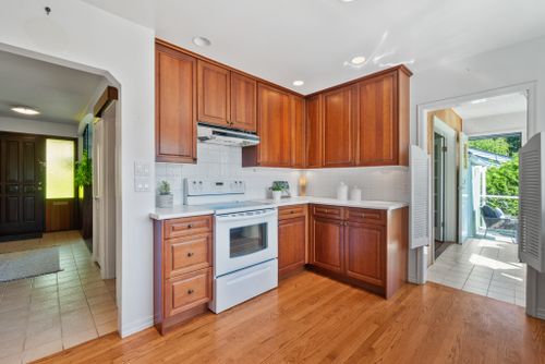 3435-wellington-cres-23 at 3435 Wellington Crescent, Edgemont, North Vancouver