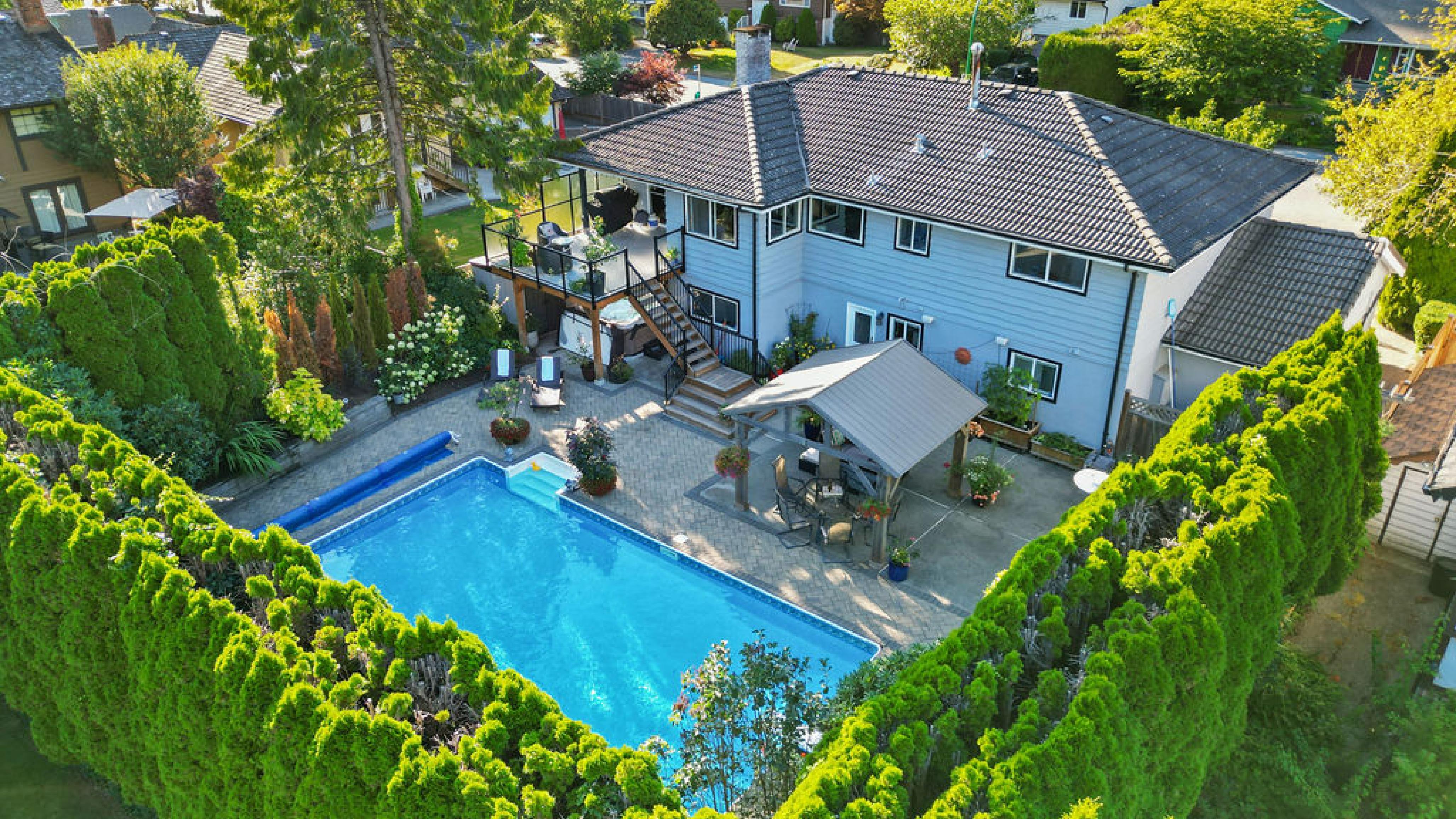 2382 Berkley Avenue, Blueridge NV, North Vancouver