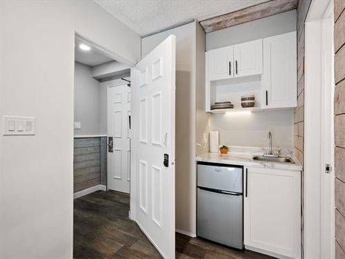 262792137-12 at 304 A/B - 2129 Lake Placid Road, Whistler Creek, Whistler