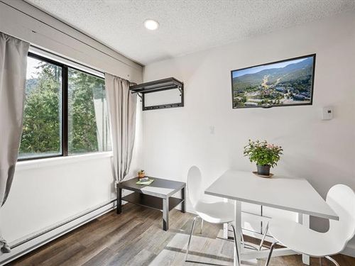 262792137-14 at 304 A/B - 2129 Lake Placid Road, Whistler Creek, Whistler