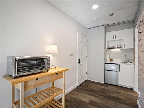 262792137-16 at 304 A/B - 2129 Lake Placid Road, Whistler Creek, Whistler