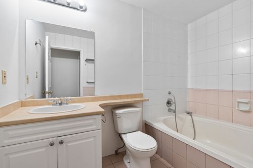 _a732443 at 303 - 985 West 10th Avenue, Fairview VW, Vancouver West