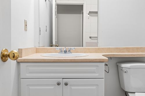 _a732449-1 at 303 - 985 West 10th Avenue, Fairview VW, Vancouver West