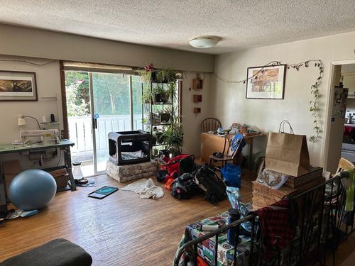 618-w-23rd-street-mosquito-creek-north-vancouver-06 at 618 W 23rd Street, Mosquito Creek, North Vancouver