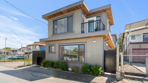 42 at 3449 East 28t Avenue, Renfrew Heights, Vancouver East