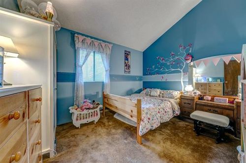 262767077-18 at 9372 Emerald Drive, Emerald Estates, Whistler