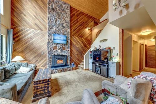 262767077-2 at 9372 Emerald Drive, Emerald Estates, Whistler