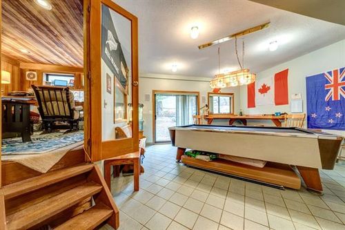 262767077-26 at 9372 Emerald Drive, Emerald Estates, Whistler