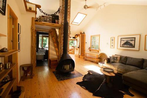 262343884-1 at 419 E 5th Street, Lower Lonsdale, North Vancouver