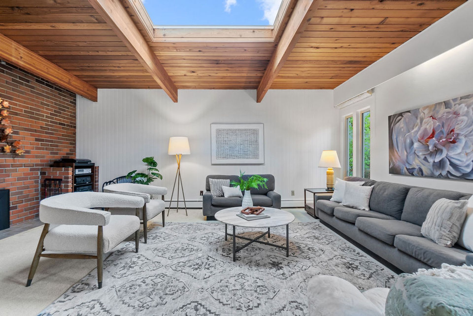 2573 Shelley Road, Blueridge NV, North Vancouver - 2573-shelley-road-blueridge-north-vancouver-10 2573 Shelley Road, Blueridge NV, North Vancouver - 2573-shelley-road-blueridge-north-vancouver-10