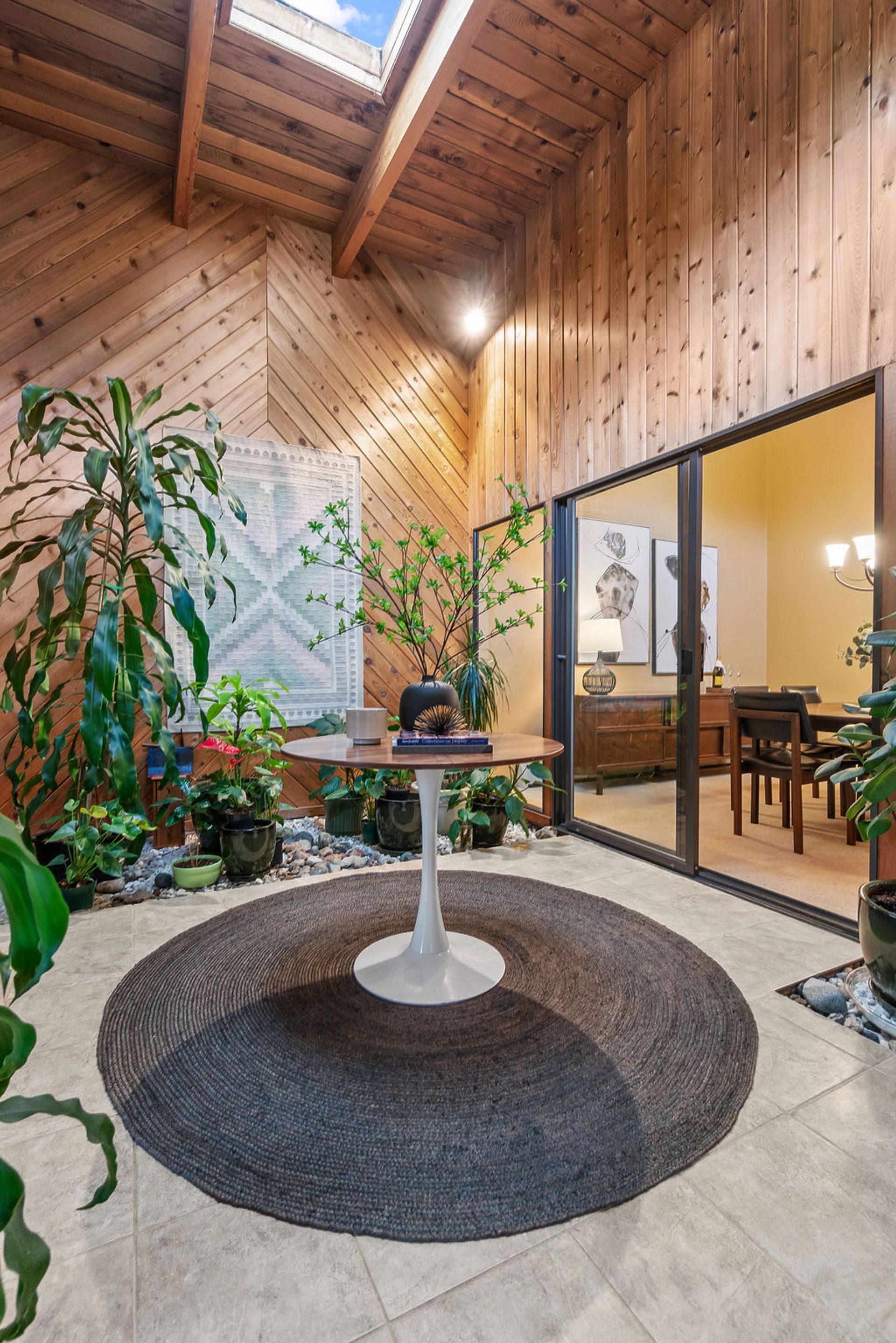 2573 Shelley Road, Blueridge NV, North Vancouver - 2573-shelley-road-blueridge-north-vancouver-42 2573 Shelley Road, Blueridge NV, North Vancouver - 2573-shelley-road-blueridge-north-vancouver-42