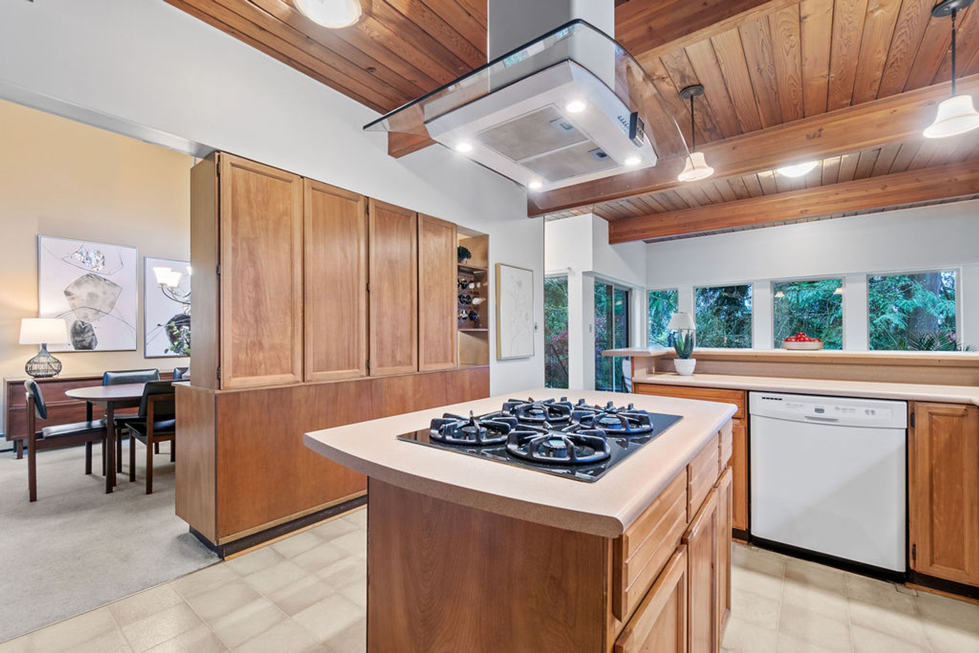 2573 Shelley Road, Blueridge NV, North Vancouver - 2573-shelley-road-blueridge-north-vancouver-14 2573 Shelley Road, Blueridge NV, North Vancouver - 2573-shelley-road-blueridge-north-vancouver-14