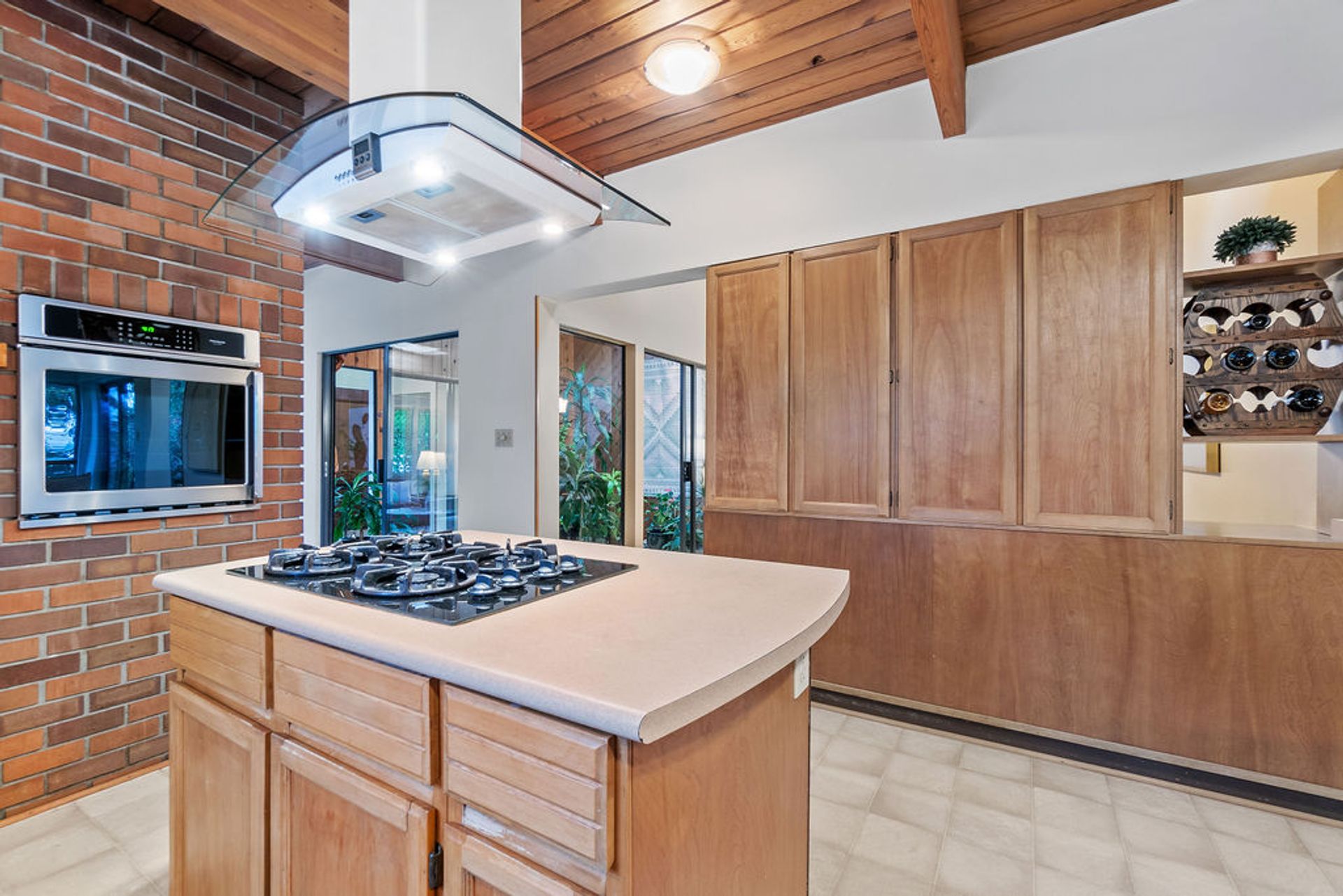 2573 Shelley Road, Blueridge NV, North Vancouver - 2573-shelley-road-blueridge-north-vancouver-17 2573 Shelley Road, Blueridge NV, North Vancouver - 2573-shelley-road-blueridge-north-vancouver-17