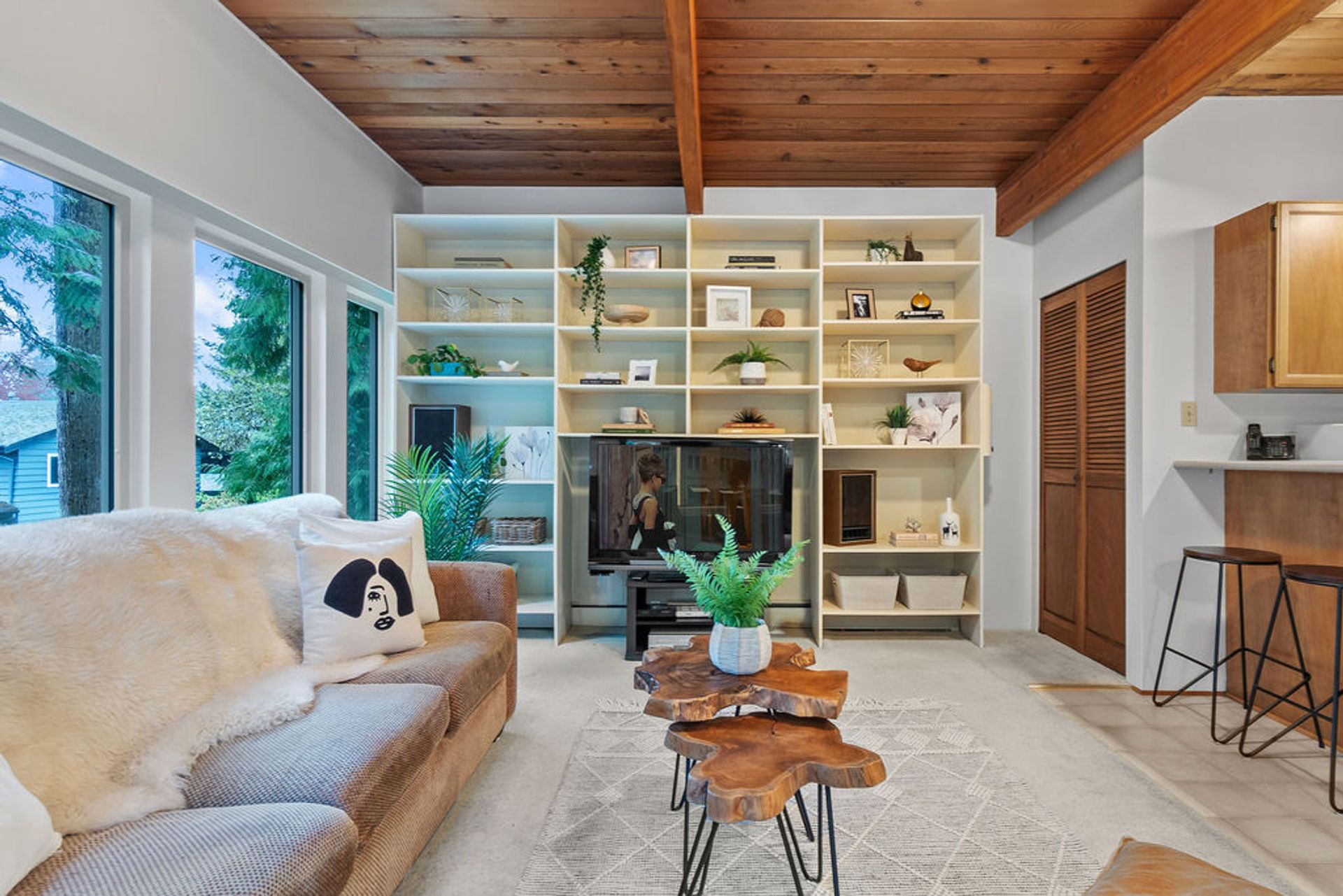 2573 Shelley Road, Blueridge NV, North Vancouver - 2573-shelley-road-blueridge-north-vancouver-24 2573 Shelley Road, Blueridge NV, North Vancouver - 2573-shelley-road-blueridge-north-vancouver-24