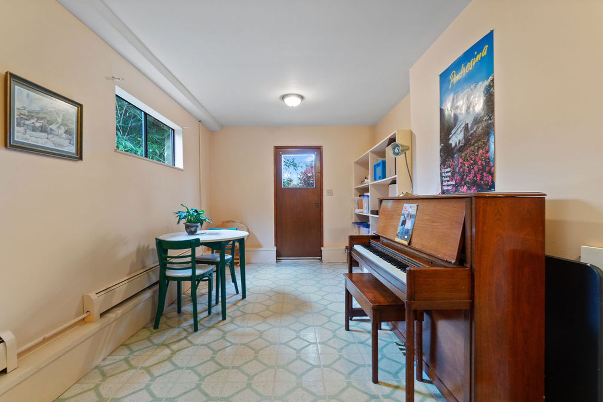 2573 Shelley Road, Blueridge NV, North Vancouver - 2573-shelley-road-blueridge-north-vancouver-61 2573 Shelley Road, Blueridge NV, North Vancouver - 2573-shelley-road-blueridge-north-vancouver-61